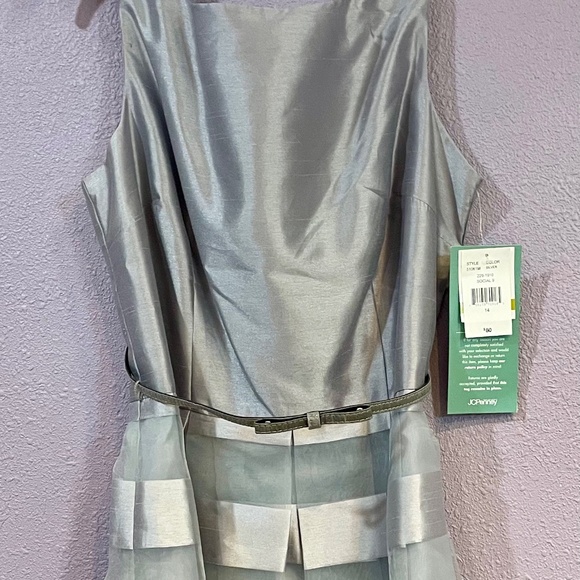 Party Dress - Picture 1 of 5